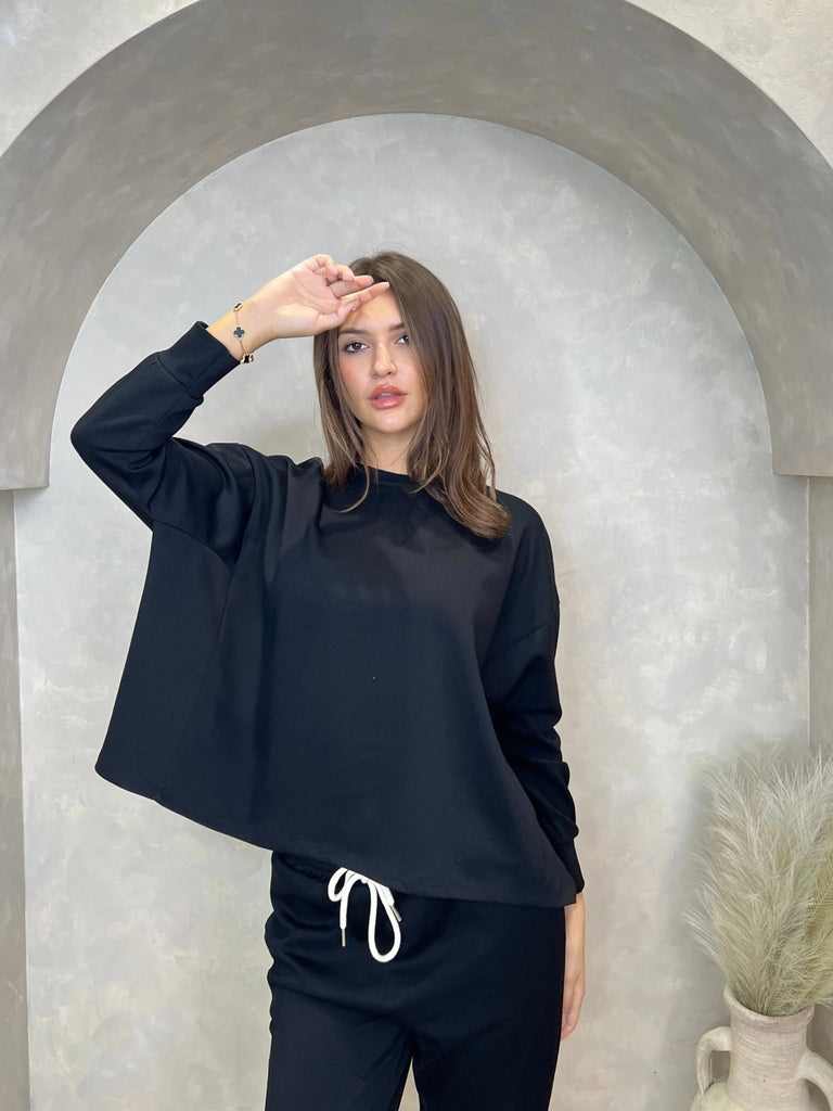 Black Round Neck Sweatshirt - H&L