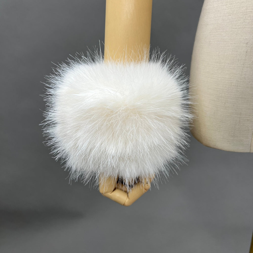 Cream Snap Band Faux Fur Cuffs - H&L