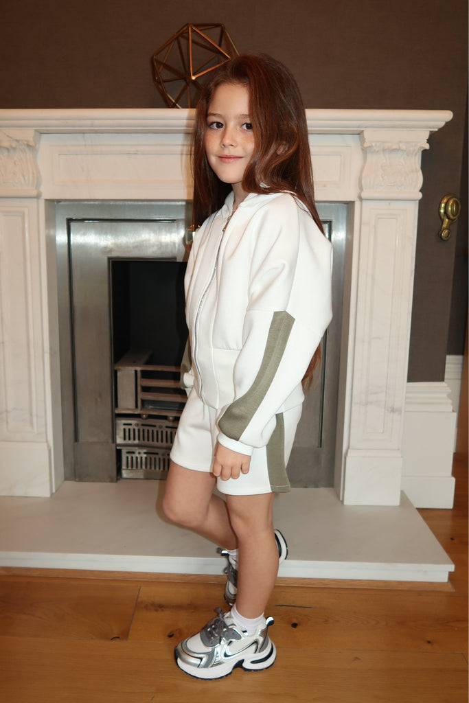 Lauren Goodger & Larose Childrens Khaki Side Stripe Drawstring Shorts - H&L