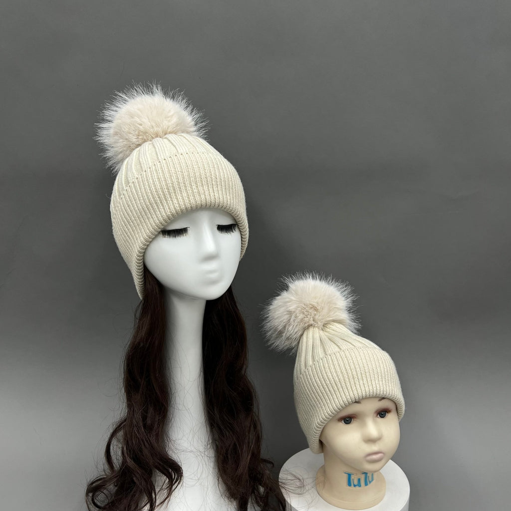 Light Beige Faux Fur Bobble Hat - H&L