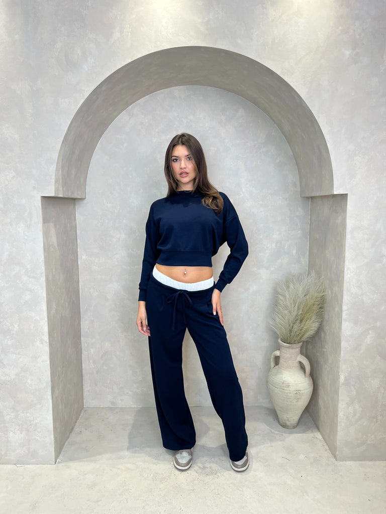 Navy Round Neck Cropped Sweatshirt - H&L