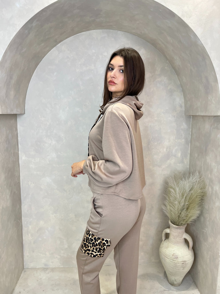 Taupe Leopard Cropped Hoodie - H&L