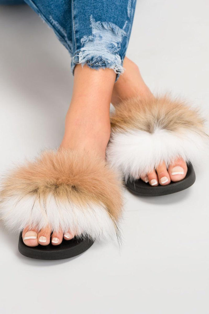 Two Tone Beige/White Luxury Fur Sliders - H&L